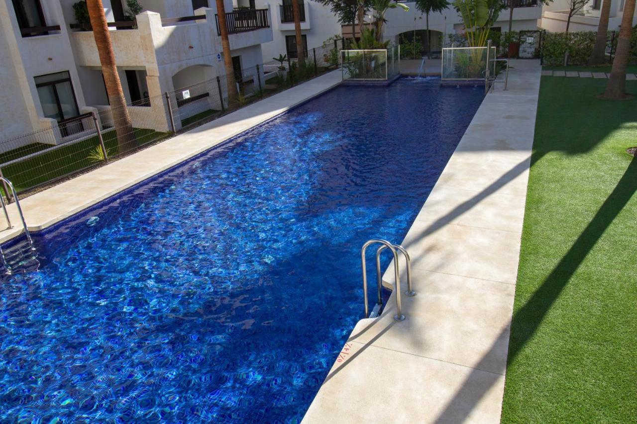 Rentitspain Oasis De Gym Y Balcon