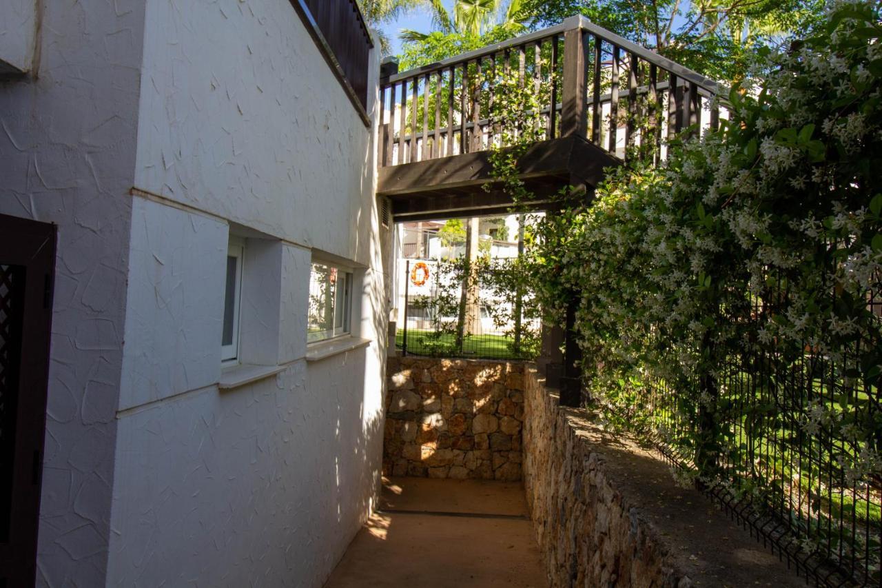 Rentitspain Oasis De Gym Y Balcon * Salobrena